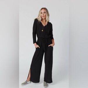 Woman’s Three Bird Nest jumpsuit